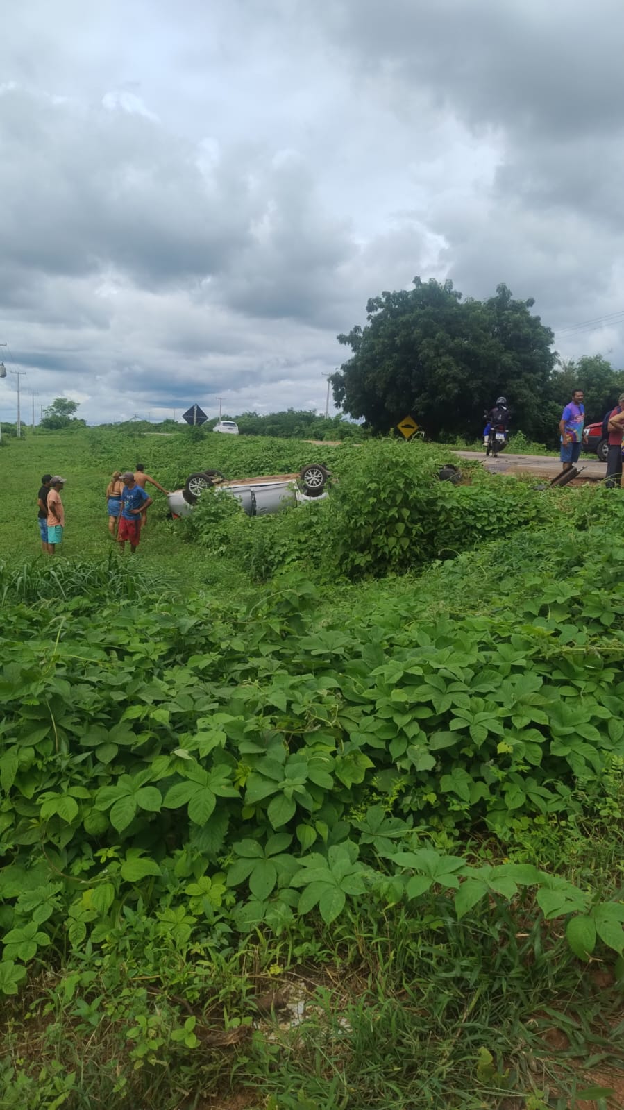 Neste momento  acidente  nos guarapes  Próximos a jandaira 