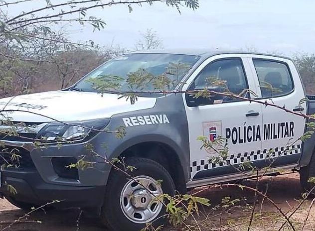 EXCLUSIVO: CHUVA DE BALA COM TROCA DE TIROS ENTRE POLICIA E BANDIDOS EM BAIXA DO MEIO