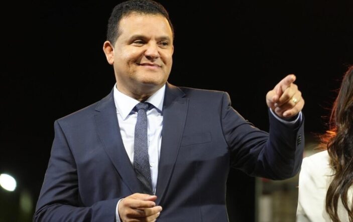 OS PICHADORES DA OPOSIÇÃO