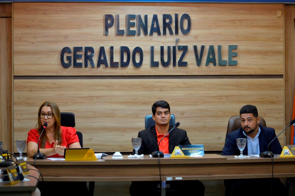 GALINHOS: RETIRADA DO LIXÃO E RECONHECIMENTO DA POPULAÇÃO É PAUTA NA SESSÃO DA CÂMARA DE VEREADORES