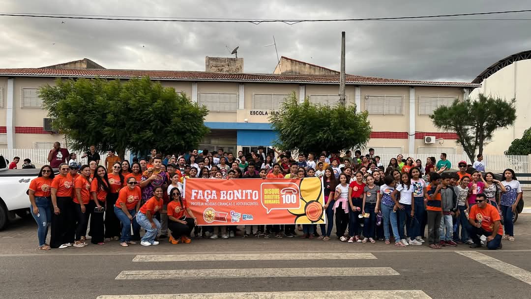 Passeata de conscientização realizada Em Baixa Do Meio